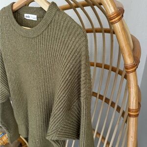 Elodie Olive Green Cropped Ribbed Sweater Size Large